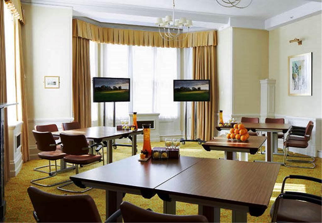 Sprowston Manor Hotel, Golf & Country Club NWI Exteriér fotografie