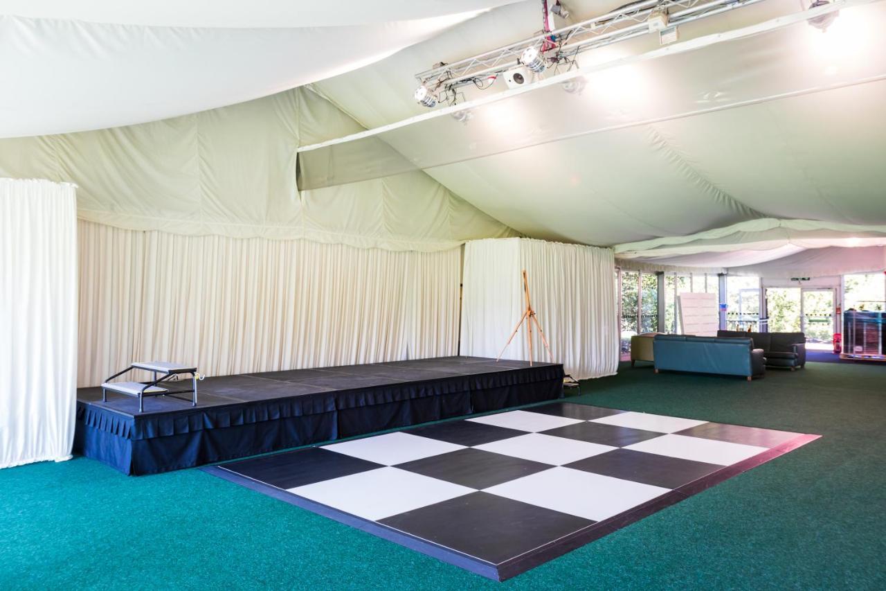 Sprowston Manor Hotel, Golf & Country Club NWI Exteriér fotografie
